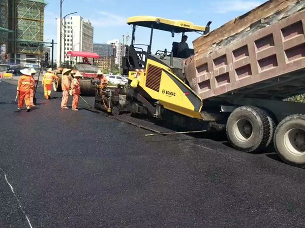 道路维修