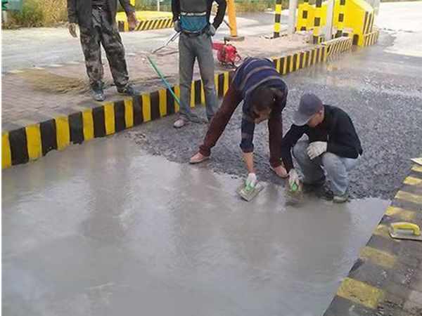 沥青道路施工包工包料