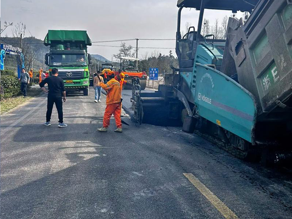 中山沥青道路修补费用的影响因素详解